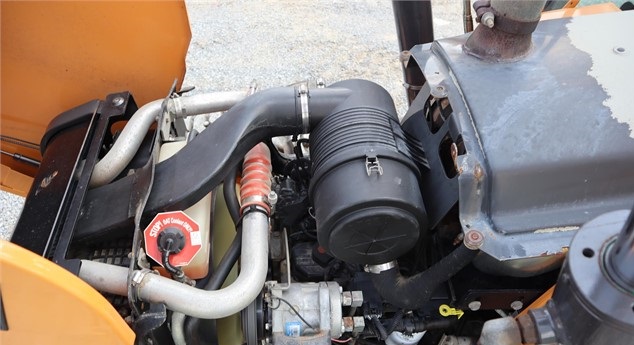 retroexcavadora de llantas